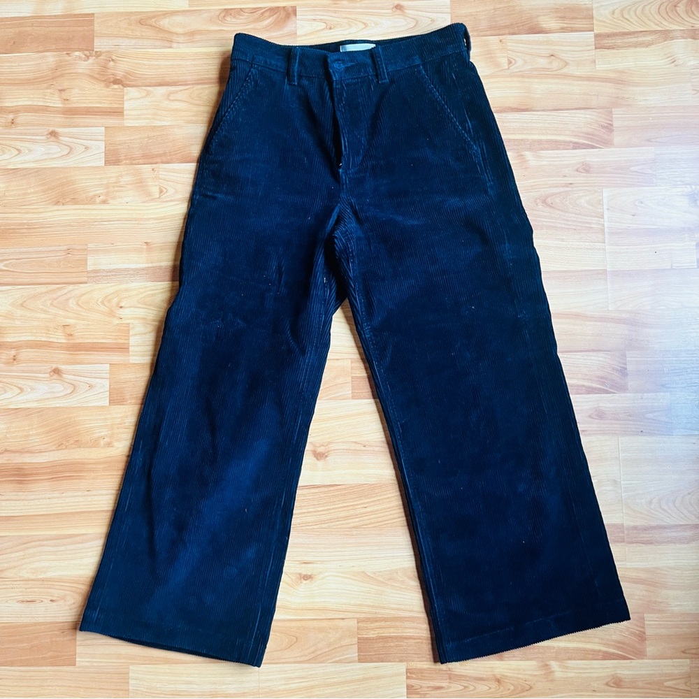 Everlane high rise, wide corduroy trousers